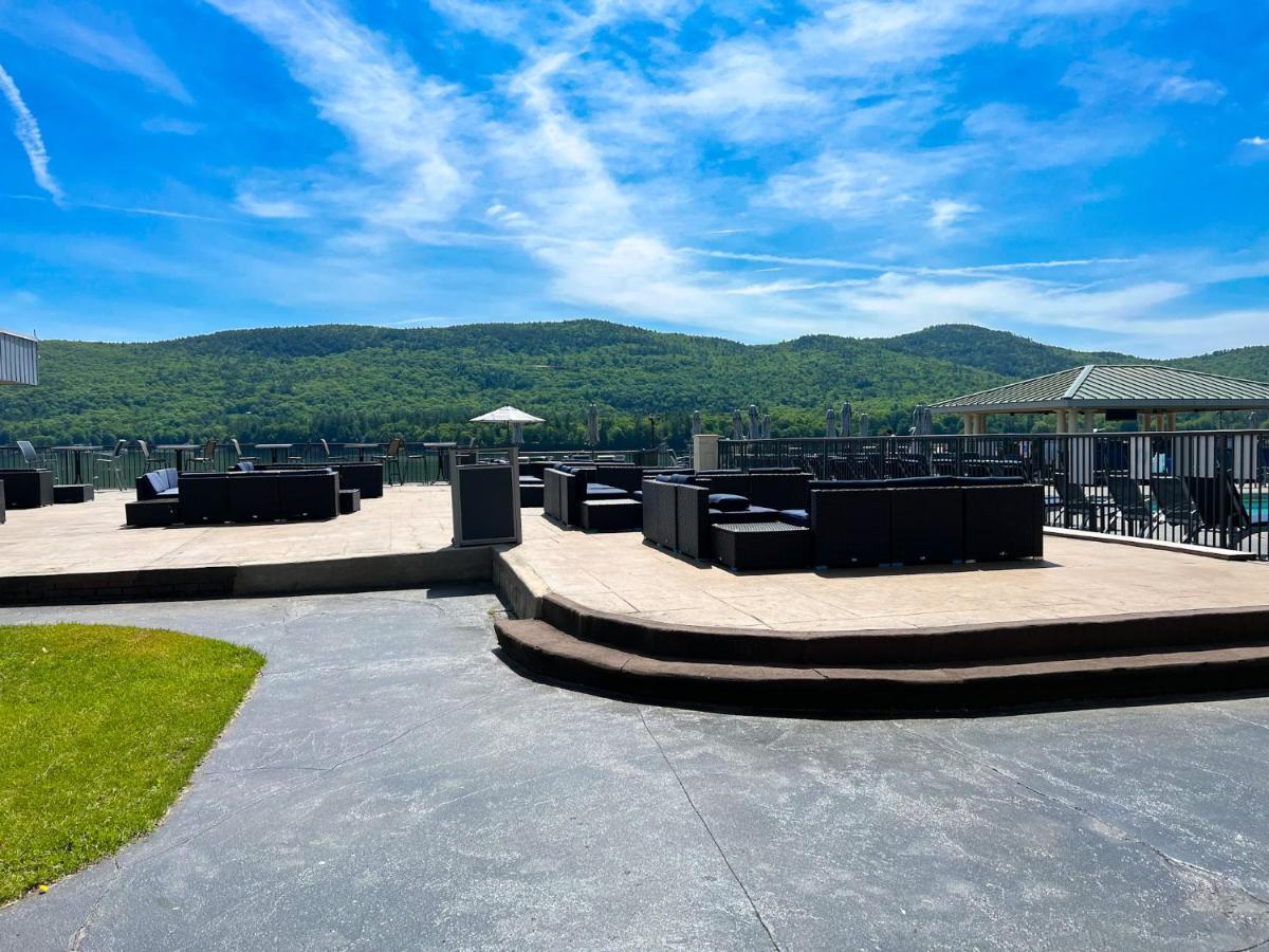 Georgian Lakeside Resort Lake George Exteriör bild
