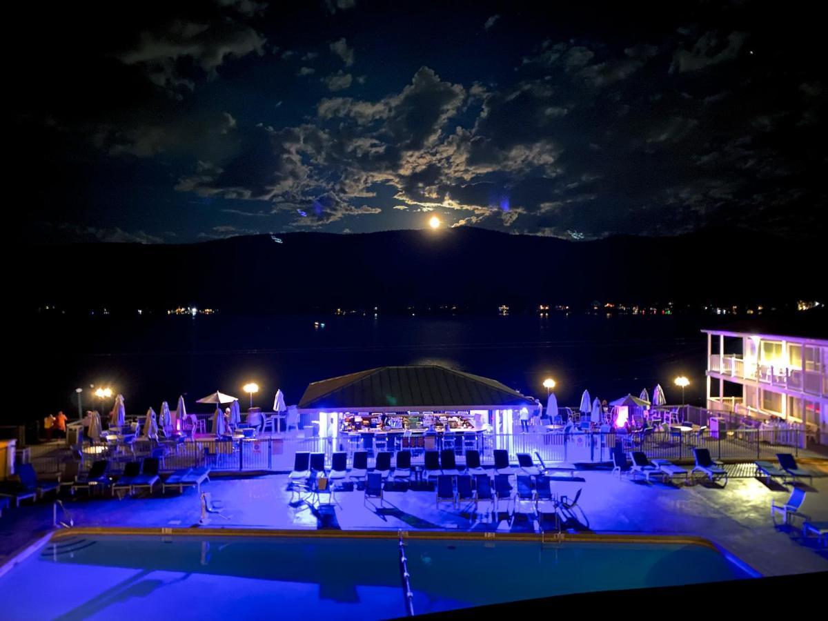 Georgian Lakeside Resort Lake George Exteriör bild