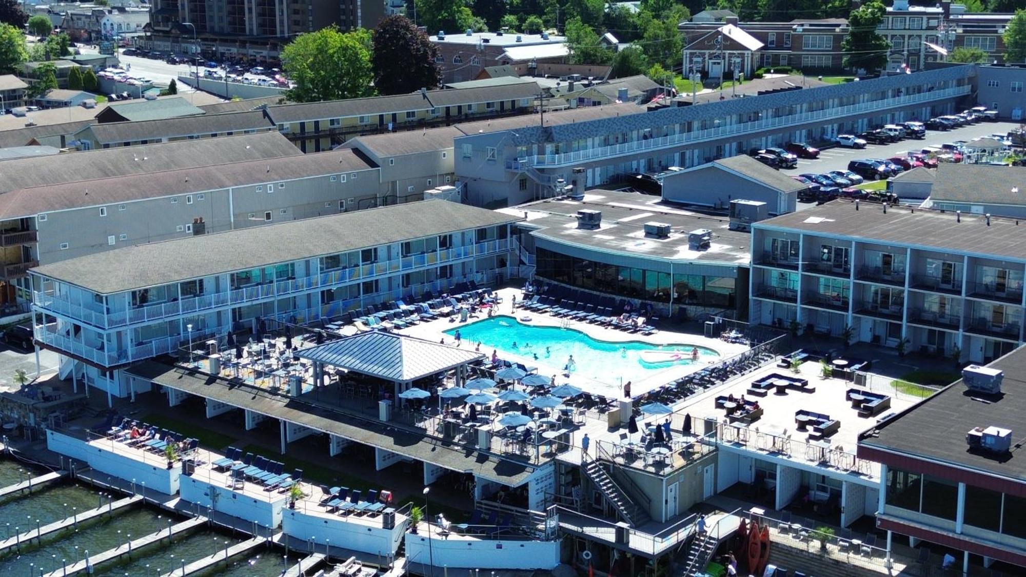 Georgian Lakeside Resort Lake George Exteriör bild